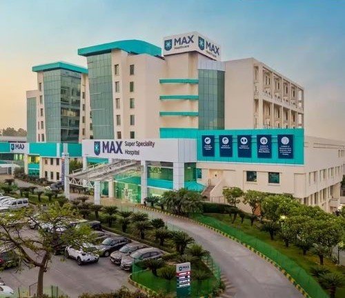 Max Super Speciality Hospital
